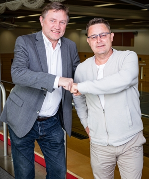 Sportdirektor Paul Brandstetter (links) mit dem neuen Chefcoach Heiko Roth.
