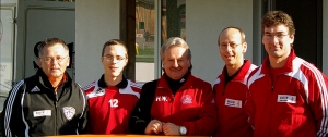v.l.n.r.: Sportlicher Leiter Walter Bootz, Florian Trojovsky, Helmut Wirth, Trainer Matthias Pongratz und Co-Trainer Michael Ostermaier